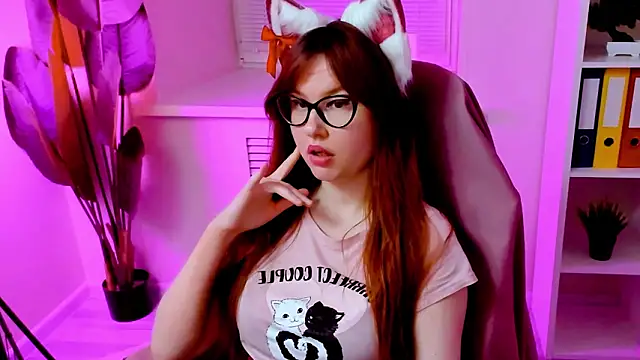 CarolGiggly – webcam-show