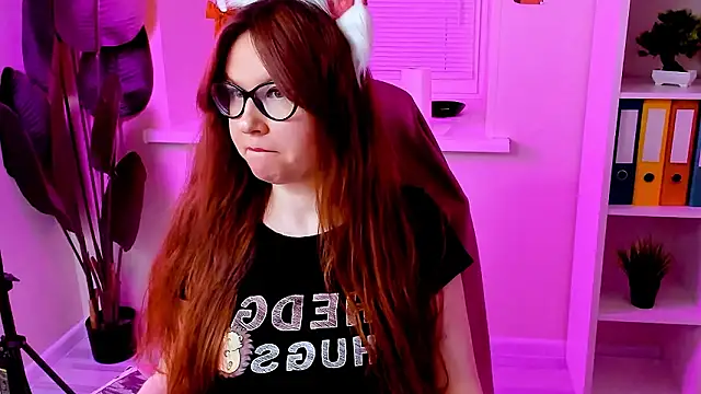 CarolGiggly 网络视讯表演