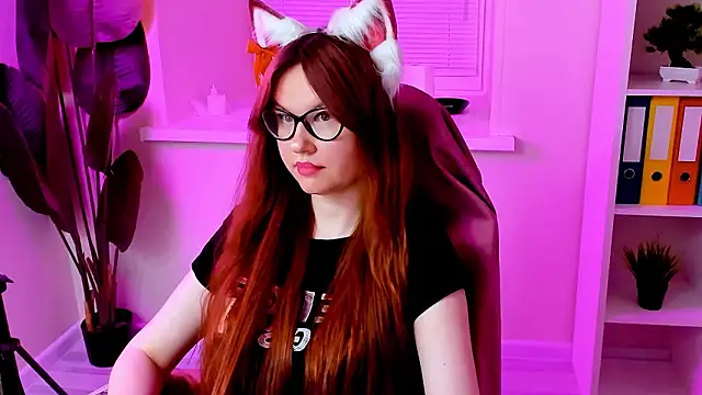 Pertunjukan Kamera Web CarolGiggly