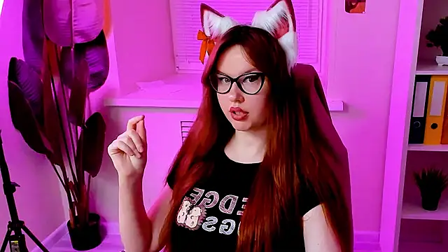 CarolGiggly's Webcam Show