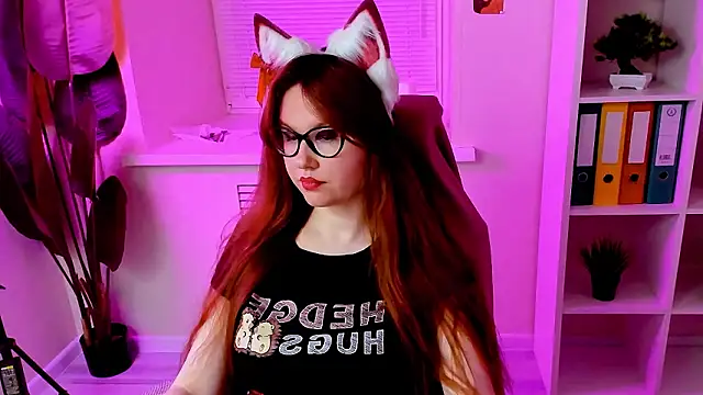 Show modela CarolGiggly na web-kameri