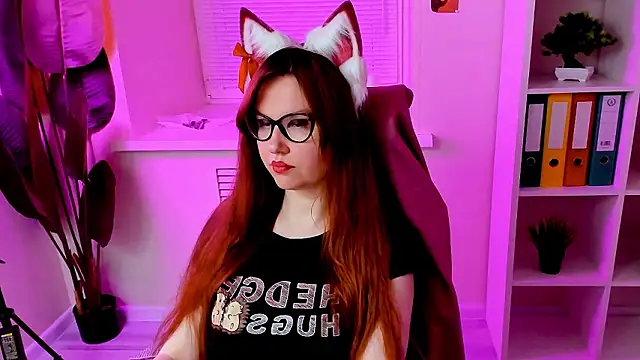 CarolGigglyn Webbikameraesitys