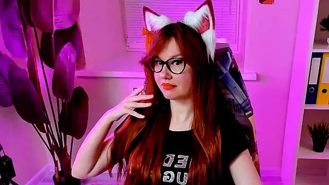 CarolGiggly's Webcam Show