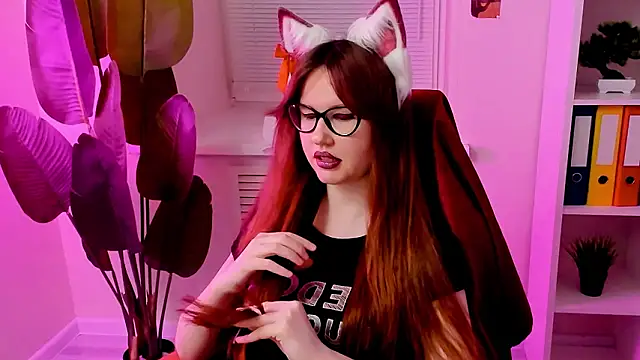 CarolGiggly's Webcam Show