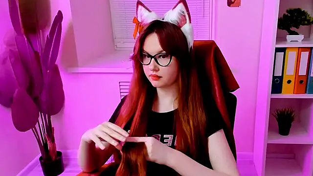 CarolGiggly Webcam show