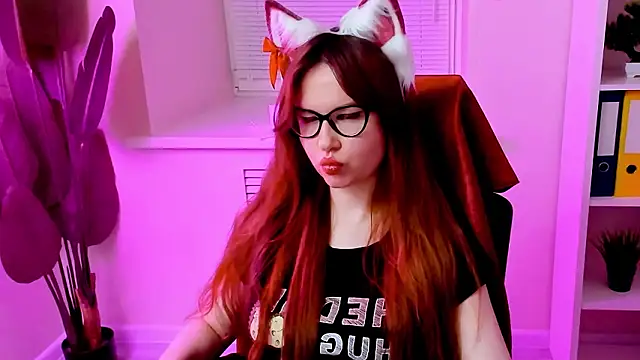 CarolGiggly – webcam-show