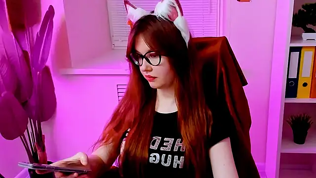 Pertunjukan Kamera Web CarolGiggly