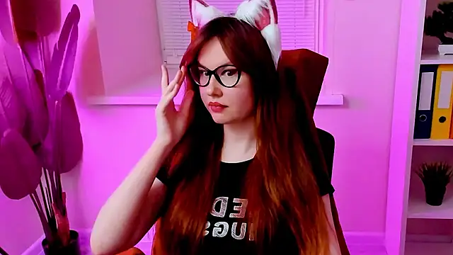 CarolGigglyのウェブカメラショー