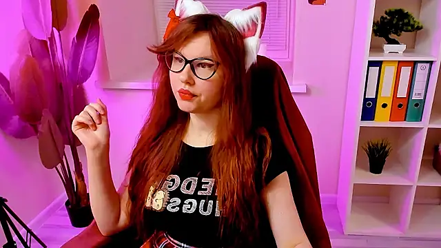 CarolGiggly 网络视讯表演