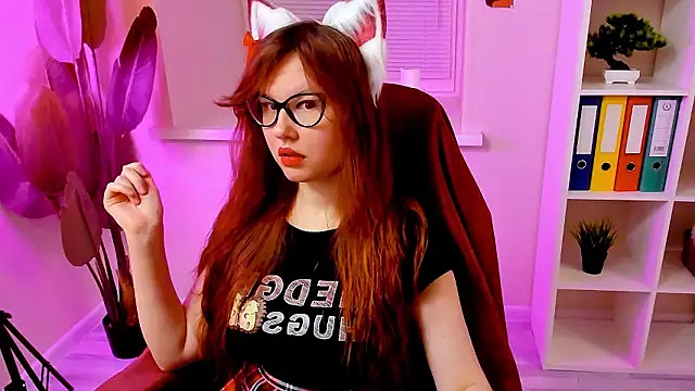 CarolGiggly's Webcam Show