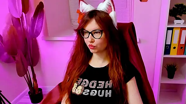 Show modela CarolGiggly na web-kameri