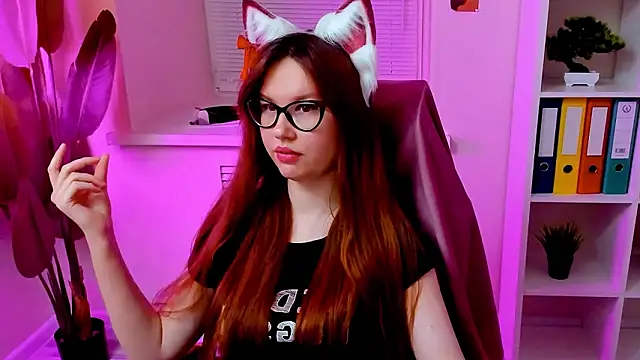 CarolGiggly – webcam-show