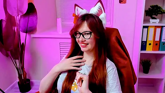 Show modela CarolGiggly na web-kameri