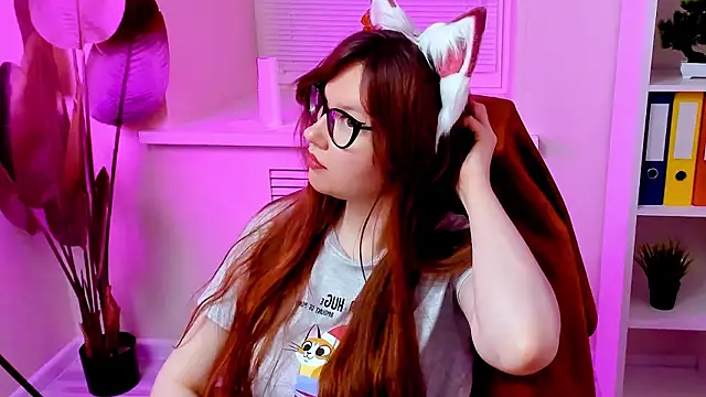 CarolGiggly's Webcam Show