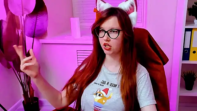 CarolGiggly's Webcam Show