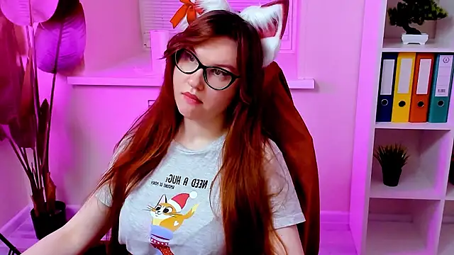 CarolGiggly's Webcam Show