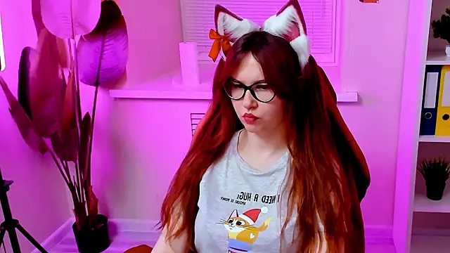 CarolGiggly's Webcam Show