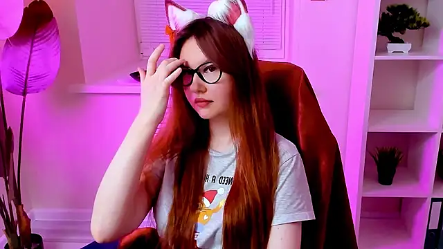 CarolGiggly's Webcam Show