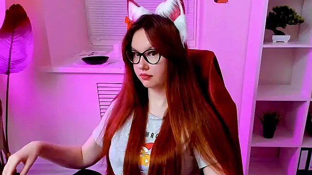 CarolGiggly's Webcam Show