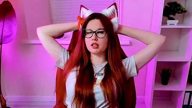 CarolGiggly's Webcam Show