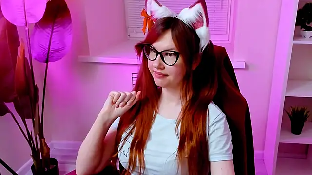 CarolGiggly: διαδικτυακό σόου στην κάμερα