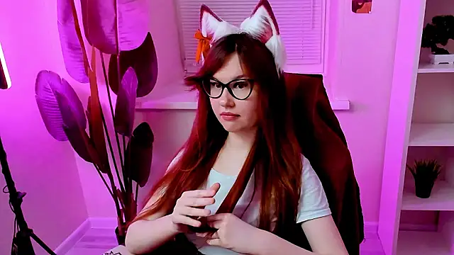 CarolGiggly's Webcam Show