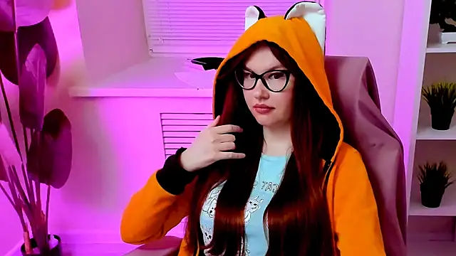 CarolGiggly's Webcam Show