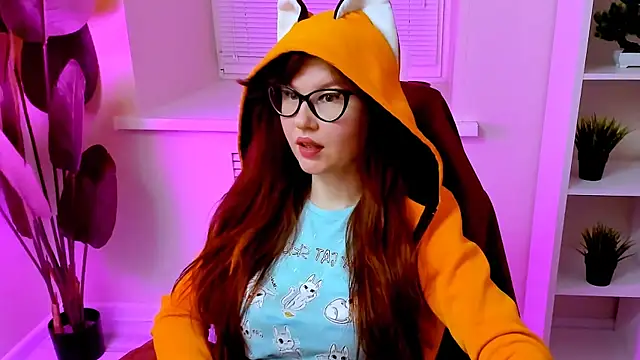 CarolGiggly's Webcam Show