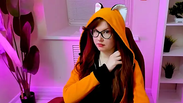 Show modela CarolGiggly na web-kameri