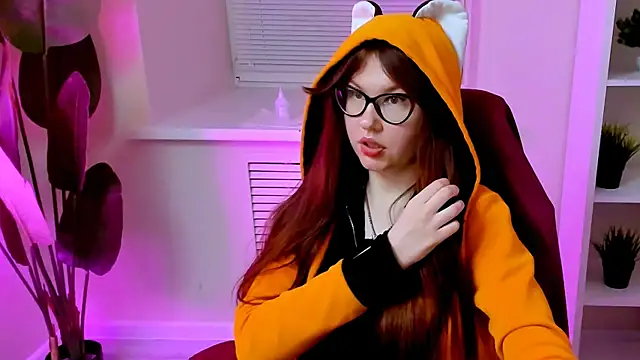 CarolGiggly's Webcam Show