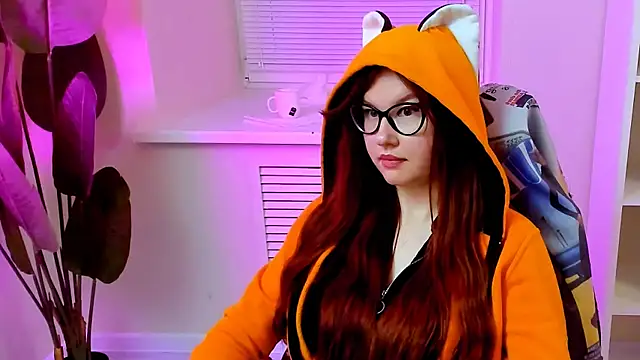 CarolGiggly – webcam-show