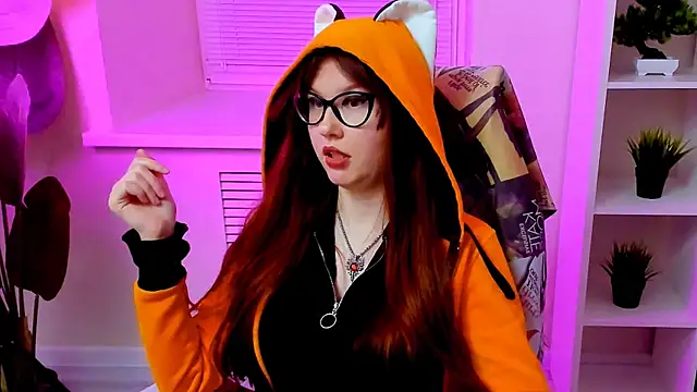 CarolGiggly 网络视讯表演
