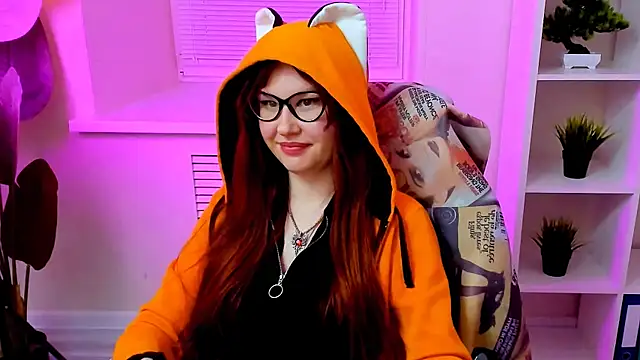 CarolGiggly's Webcam Show