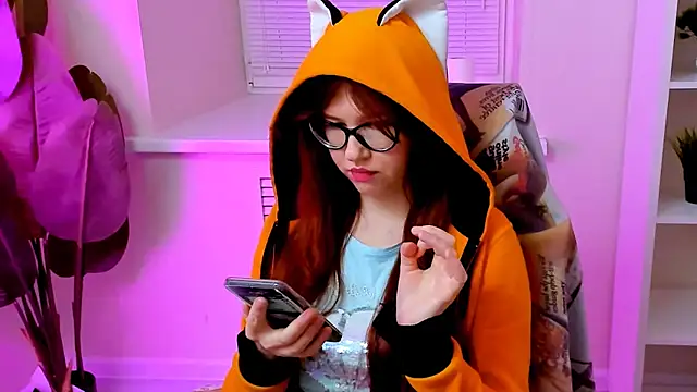 CarolGiggly's Webcam Show