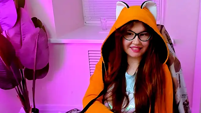 Show modela CarolGiggly na web-kameri