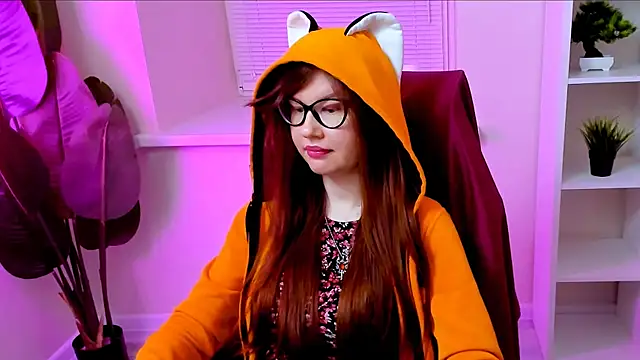 CarolGiggly's Webcam Show