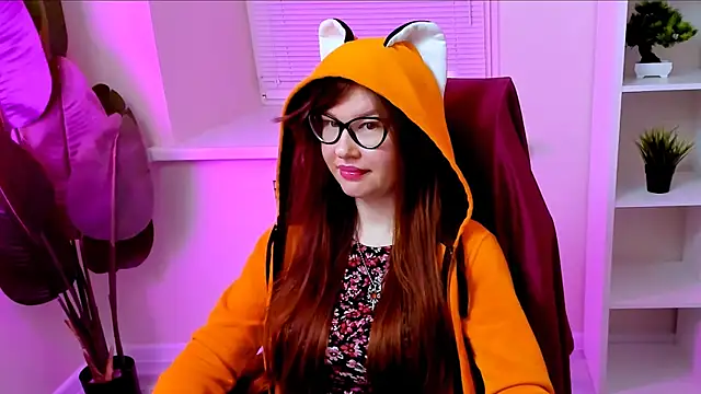CarolGiggly's Webcam Show