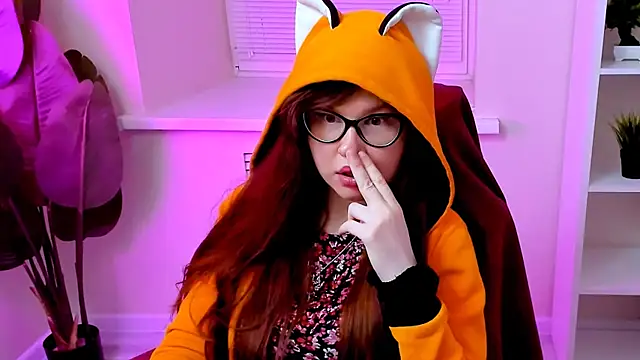 CarolGiggly Webcam show