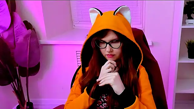 CarolGiggly's Webcam Show