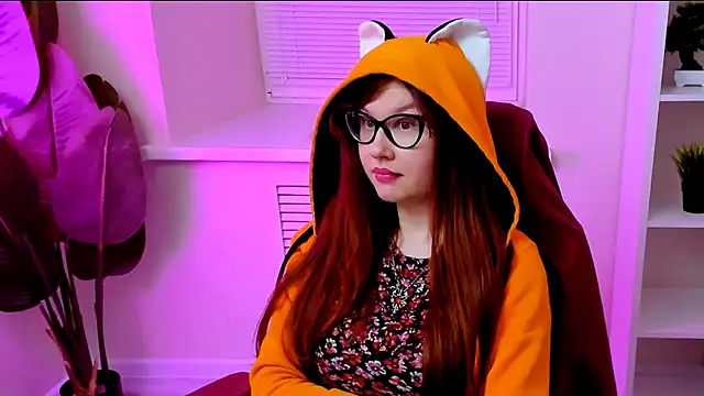 CarolGiggly's Webcam Show