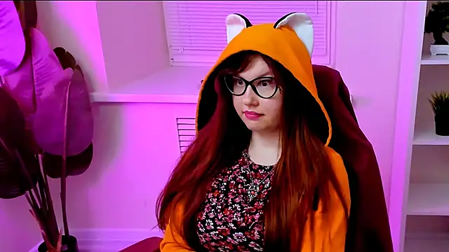 הופעת וובקאם של CarolGiggly