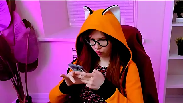 CarolGiggly's Webcam Show