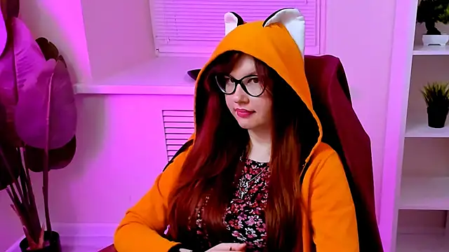 CarolGiggly's Webcam Show