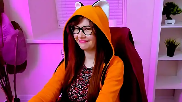 CarolGiggly Шоу с уебкамера