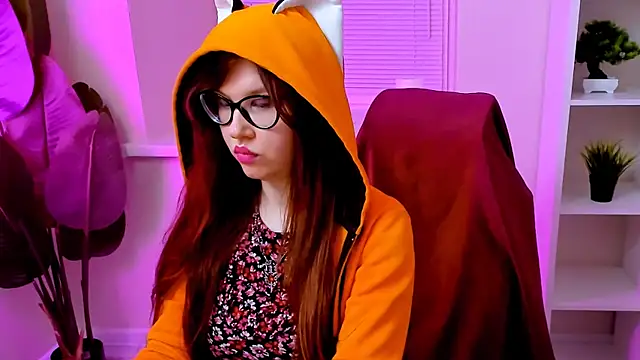 CarolGiggly's Live XXX Chat