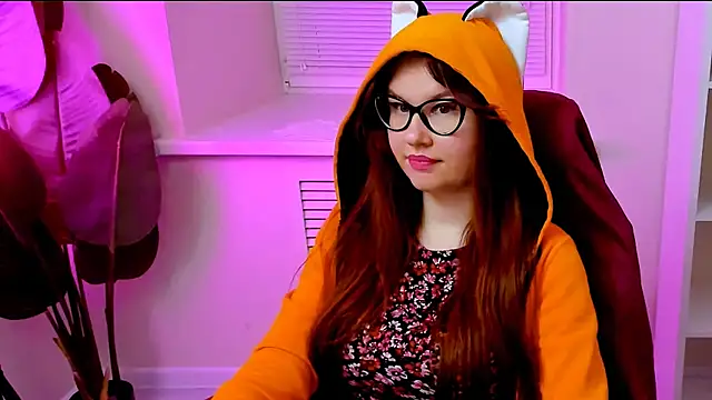 הופעת וובקאם של CarolGiggly
