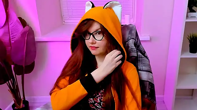 CarolGiggly's Webcam Show