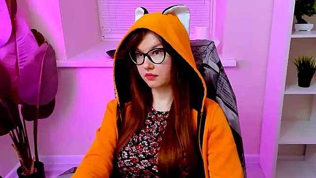 CarolGiggly's Webcam Show