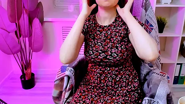 צ'אט XXX בשידור חי של CarolGiggly