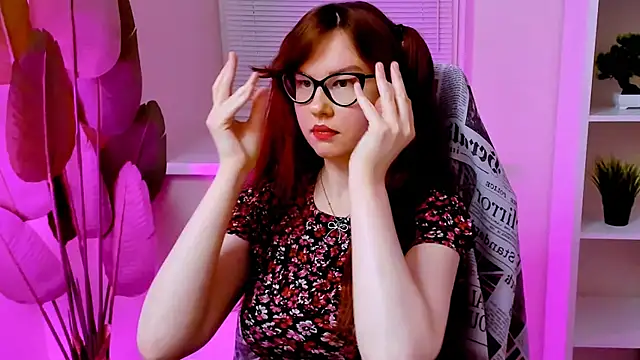 Czat XXX na żywo – CarolGiggly